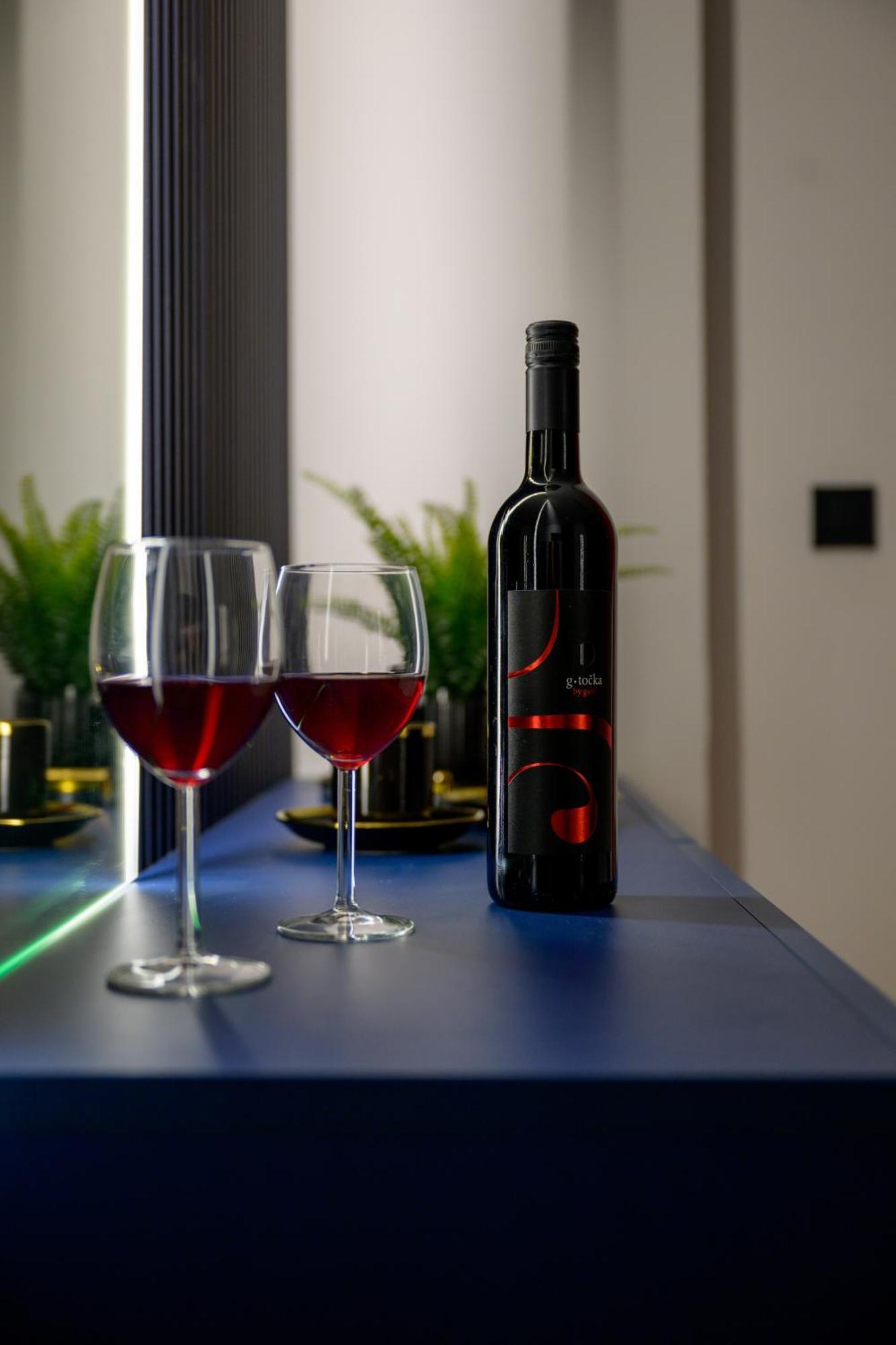 Crown Apartments 萨格勒布 外观 照片