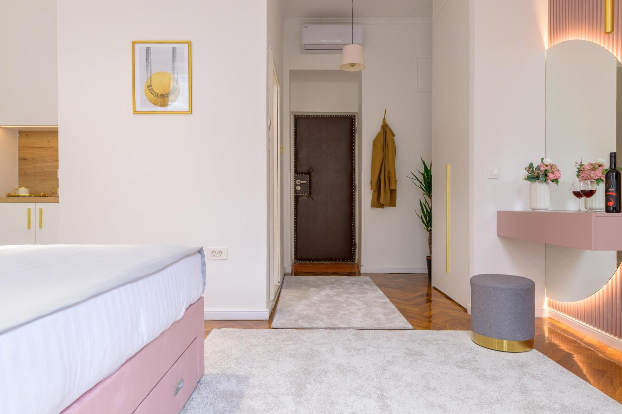 Crown Apartments 萨格勒布 外观 照片